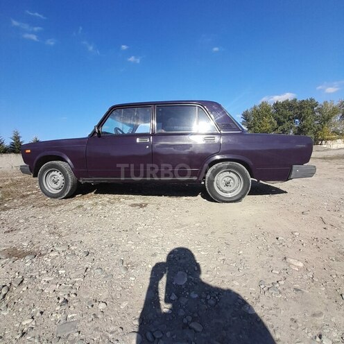 LADA (VAZ) 2107