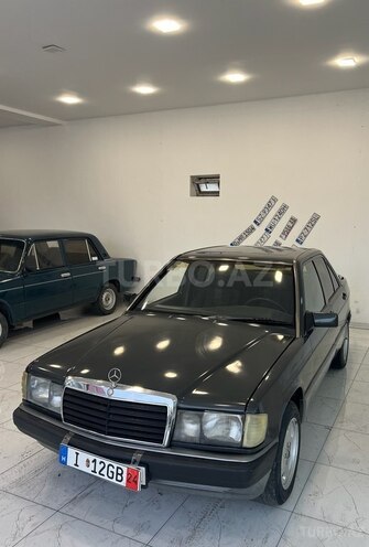 Mercedes 190