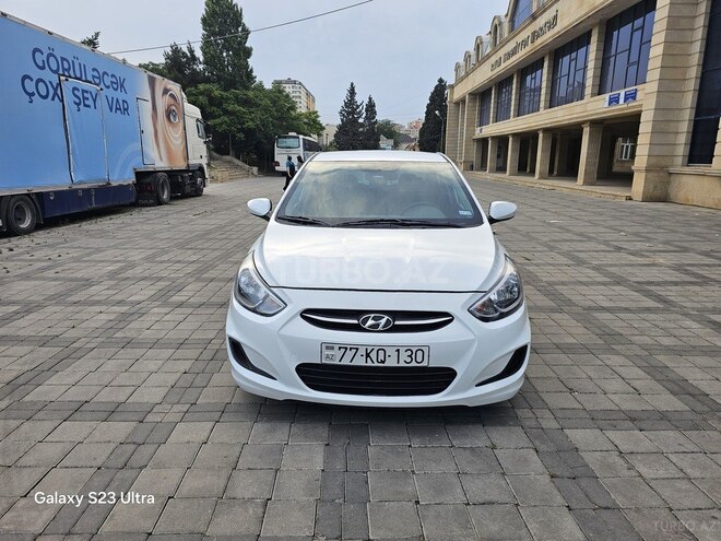 Hyundai Accent