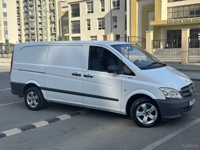 Mercedes Vito 113