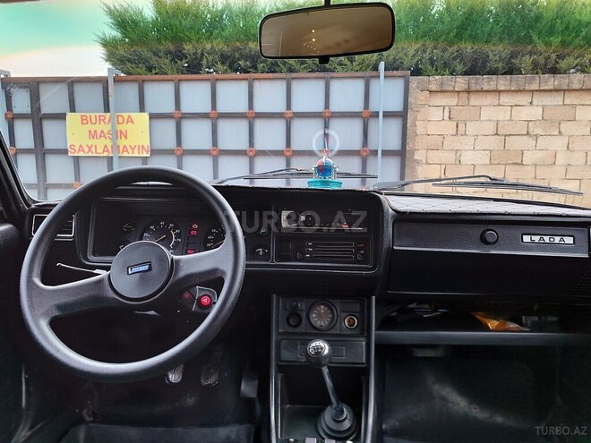 LADA (VAZ) 2107