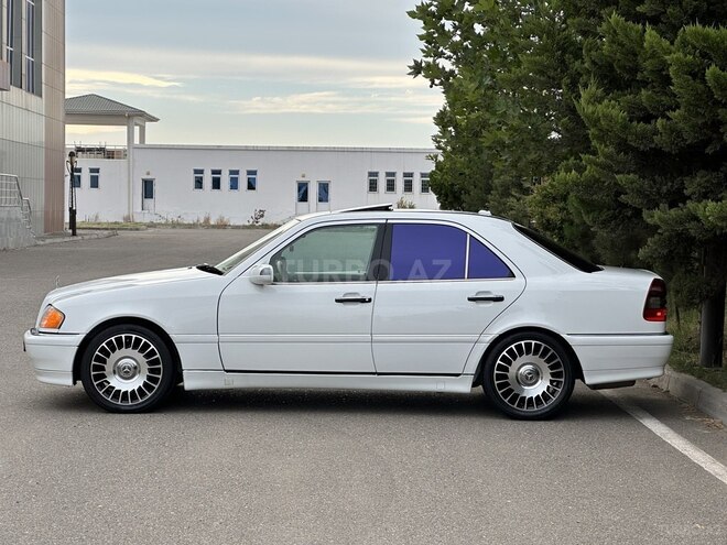 Mercedes C 230 1999, 289,000 km - 2.3 л - Saatlı