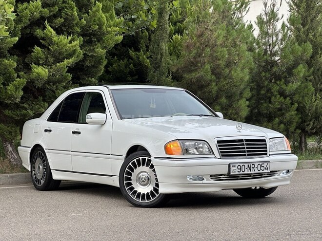 Mercedes C 230 1999, 289,000 km - 2.3 л - Saatlı