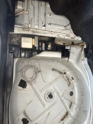 Mercedes C 230 1999, 289,000 km - 2.3 л - Saatlı