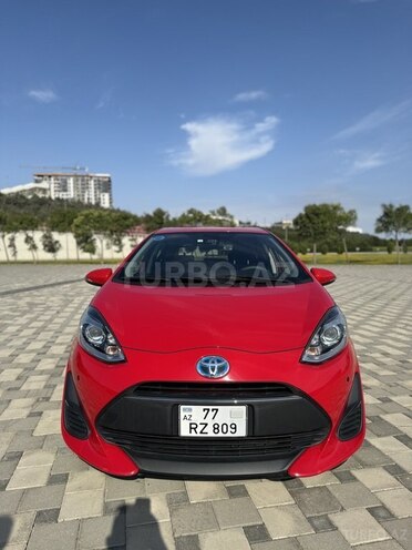 Toyota Aqua 2018, 100,000 km - 1.5 l - Bakı