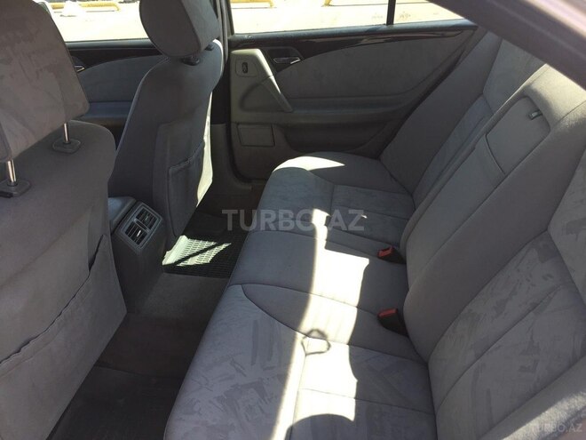 Mercedes E 200 1997, 320,000 km - 2.0 l - Bakı