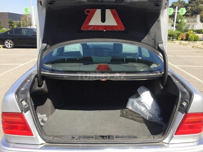 Mercedes E 200 1997, 320,000 km - 2.0 l - Bakı