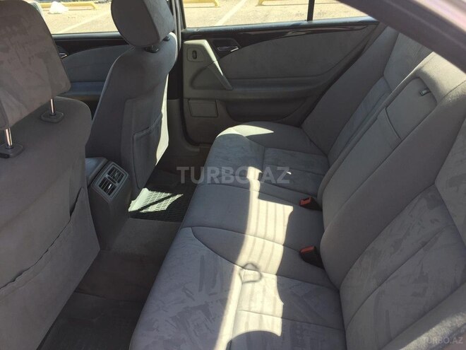 Mercedes E 200 1997, 320,000 km - 2.0 l - Bakı
