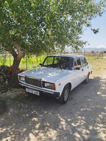 LADA (VAZ) 2107