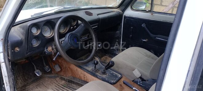 LADA (VAZ) Niva 1984, 333,000 km - 1.6 l - Qusar