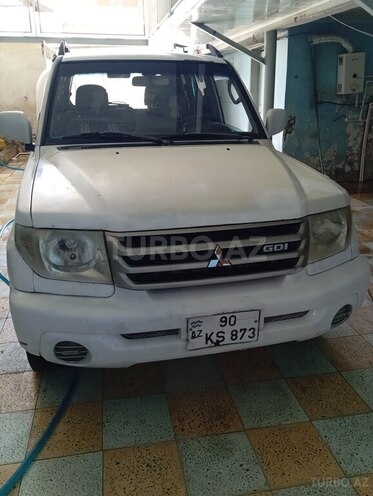 Mitsubishi Pajero io 2000, 250,000 km - 2.0 л - Qazax
