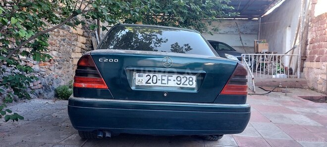 Mercedes C 200 1995, 445,150 km - 2.0 l - Gəncə