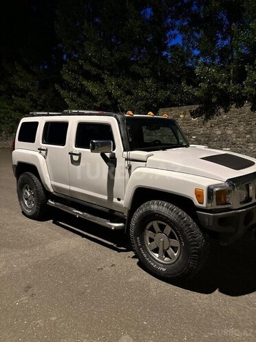 Hummer H3