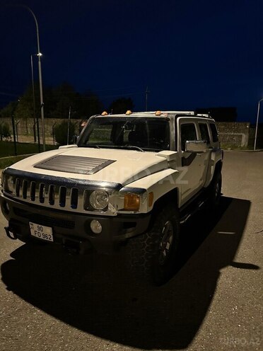 Hummer H3