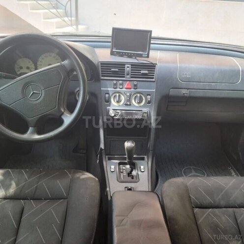 Mercedes C 200 1999, 389,560 km - 2.0 l - Zərdab