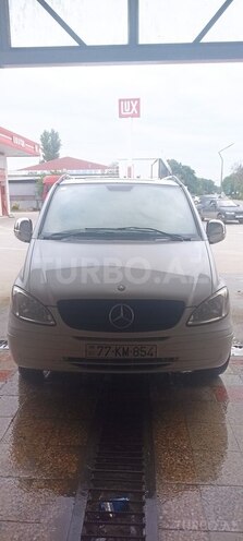 Mercedes Vito 109