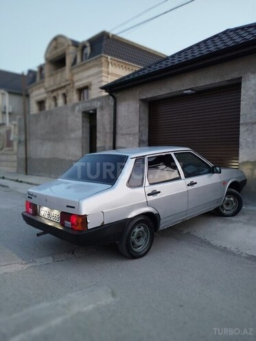 LADA (VAZ) 21099