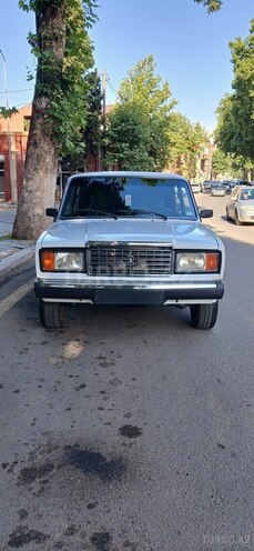 LADA (VAZ) 2107