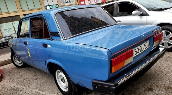 LADA (VAZ) 2107