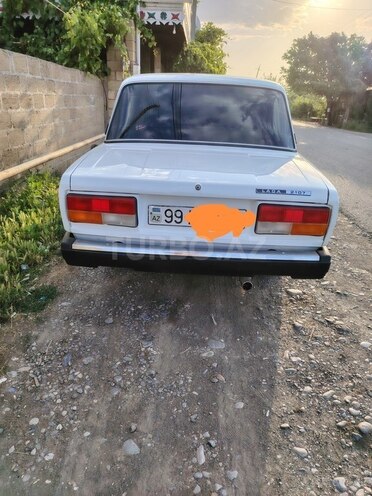 LADA (VAZ) 2107