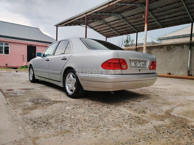 Mercedes E 230 1995, 400,000 km - 2.3 l - Şirvan