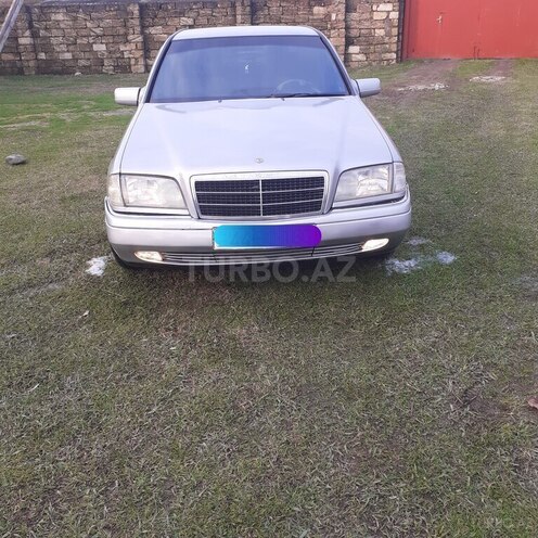 Mercedes C 180 1994, 260,000 km - 1.8 l - Astara