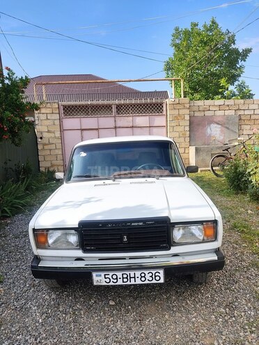 LADA (VAZ) 2107