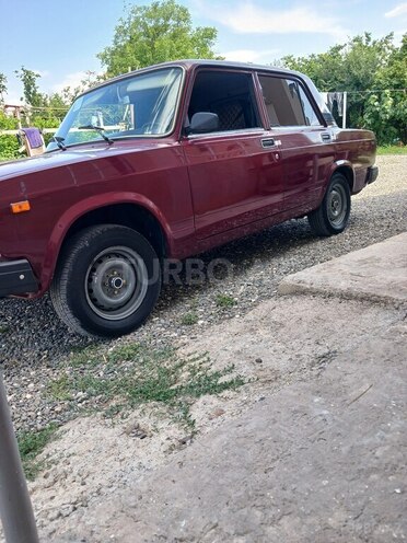 LADA (VAZ) 2107