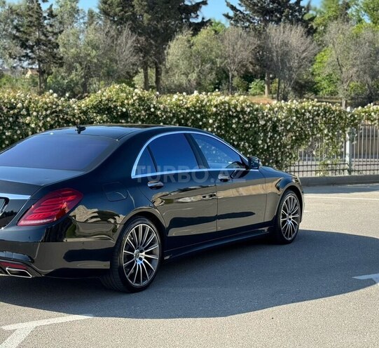 Mercedes S 500