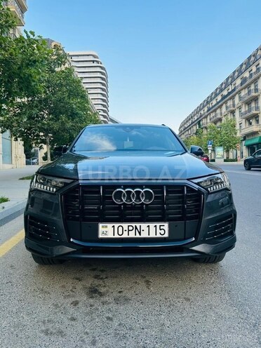 Audi Q7 2022, 22,000 km - 2.0 l - Bakı