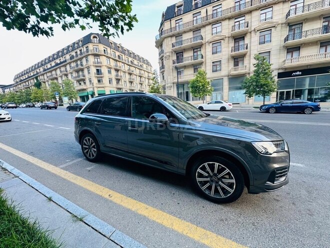 Audi Q7 2022, 22,000 km - 2.0 l - Bakı