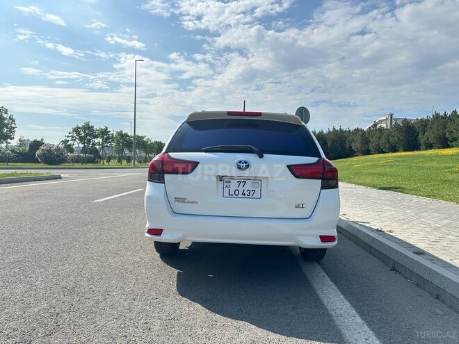 Toyota Corolla Fielder