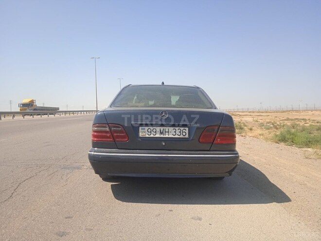 Mercedes E 220 d 1999, 364,000 km - 2.2 l - Bakı