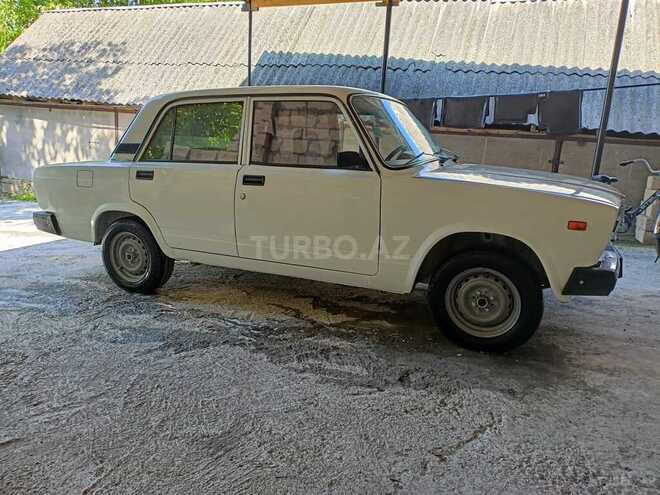 LADA (VAZ) 2107