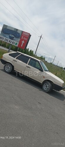 LADA (VAZ) 2109