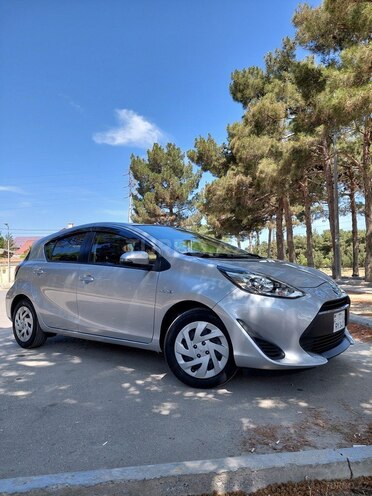 Toyota Prius C