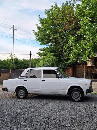 LADA (VAZ) 2107