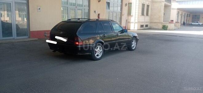 Mercedes  1999, 234,567 km - 2.2 l - İmişli