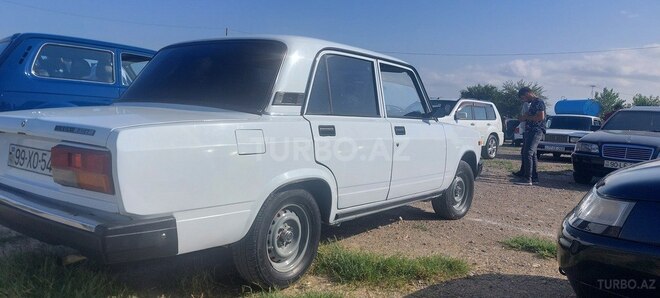 LADA (VAZ) 2107