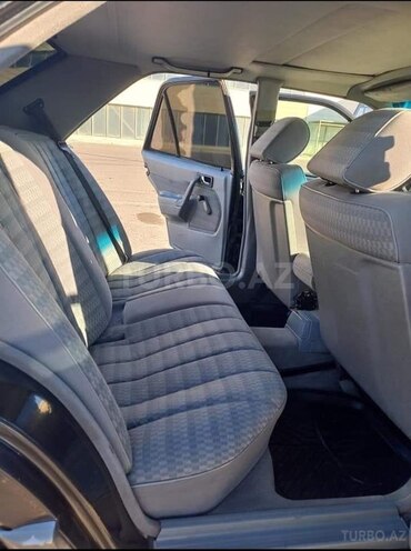 Mercedes 190 1990, 330,000 km - 2.0 l - Bakı