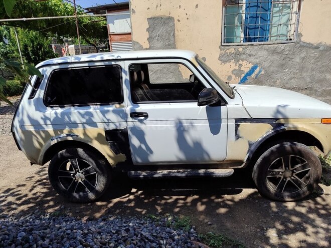 LADA (VAZ) Niva