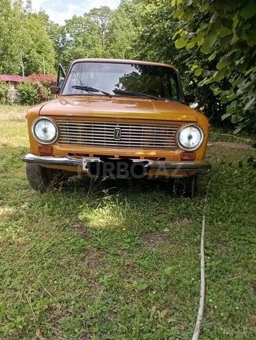 LADA (VAZ) 21013