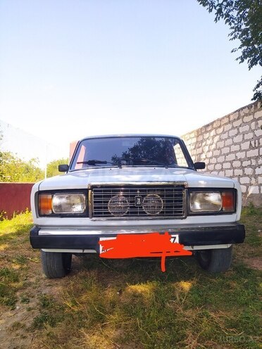 LADA (VAZ) 2107