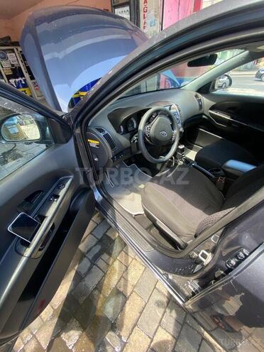 Kia Ceed 2007, 268,000 km - 1.6 l - Bakı