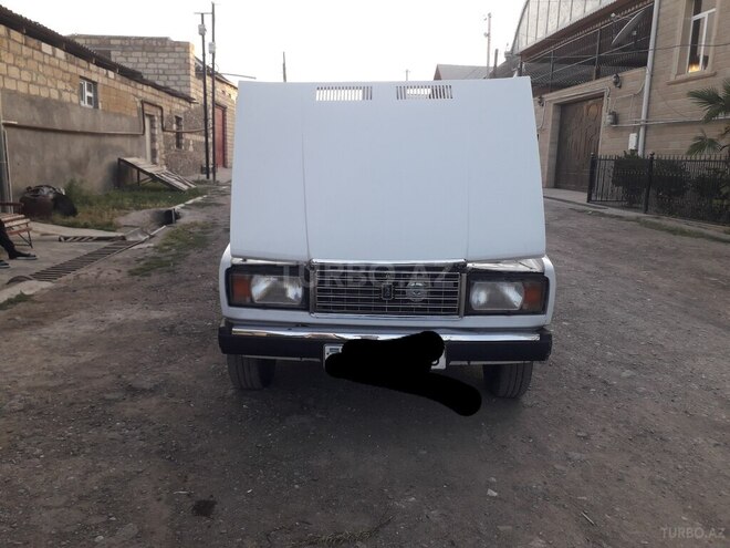 LADA (VAZ) 2107