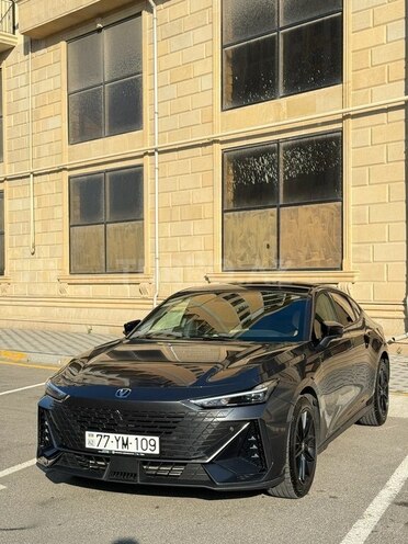Changan Uni-V 2023, 11,000 km - 1.5 л - Sumqayıt