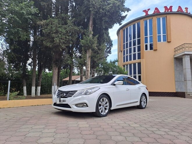 Hyundai Azera