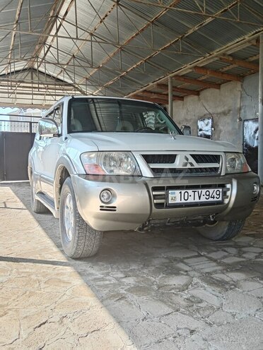 Mitsubishi Pajero 2006, 157,000 km - 3.0 l - Bakı
