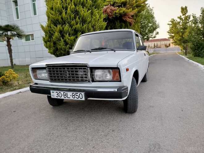 LADA (VAZ) 2107