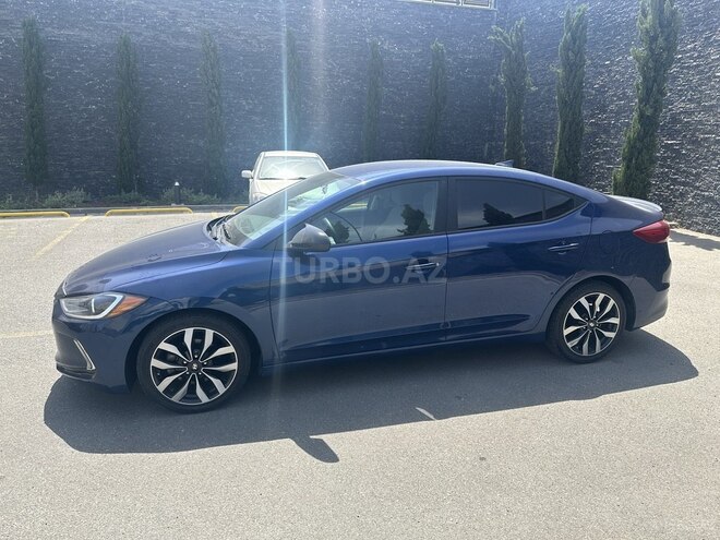 Hyundai Elantra 2017, 107,620 km - 2.0 l - Bakı